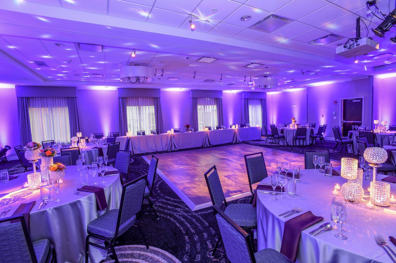 voco the Clair Cincinnati Downtown by IHG in Cincinnati