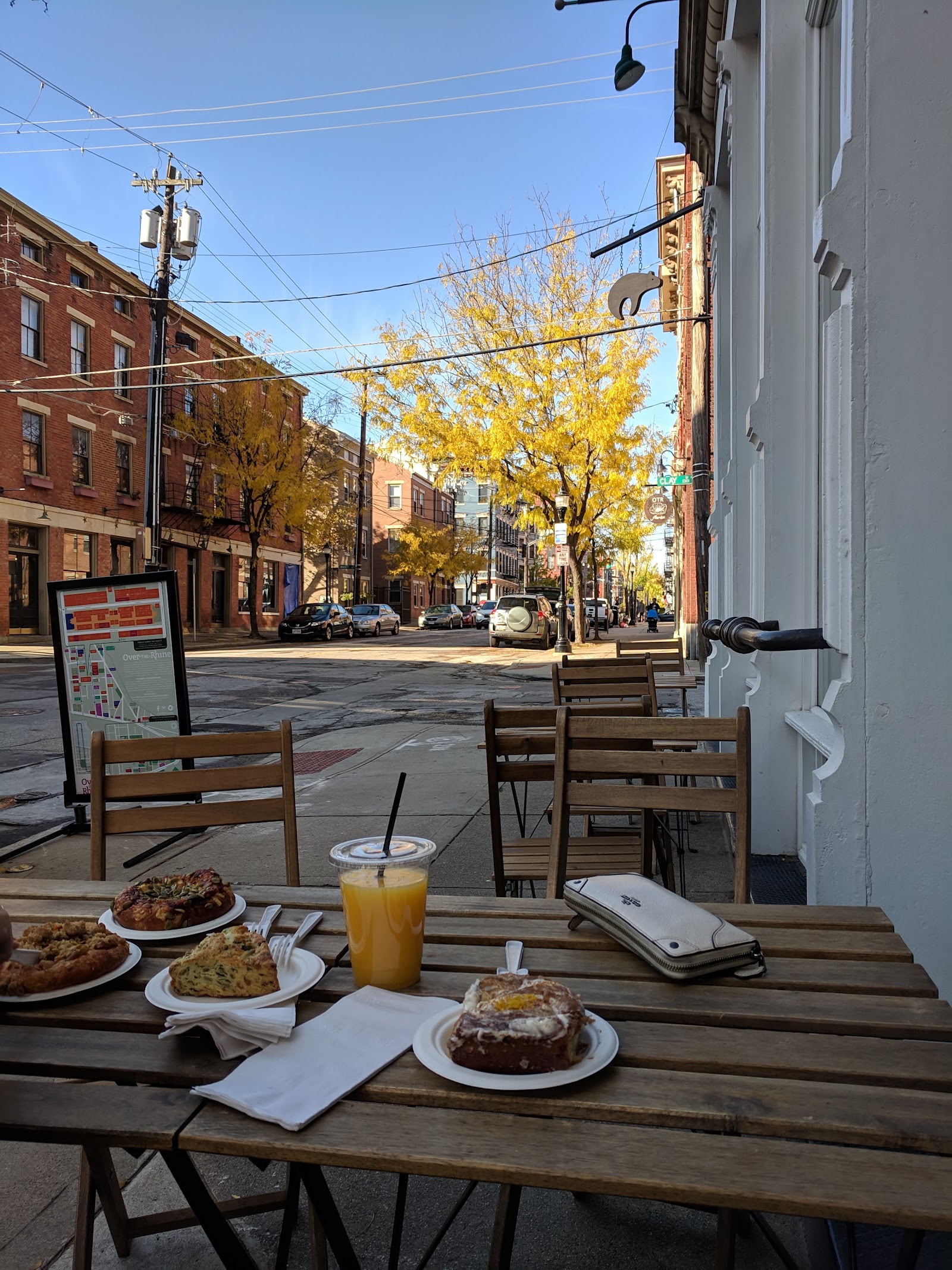 Brown Bear Bakery
